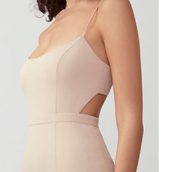 NWT Fame and Partners Off White Cut Out Maxi Dress - Picture 2 of 16
